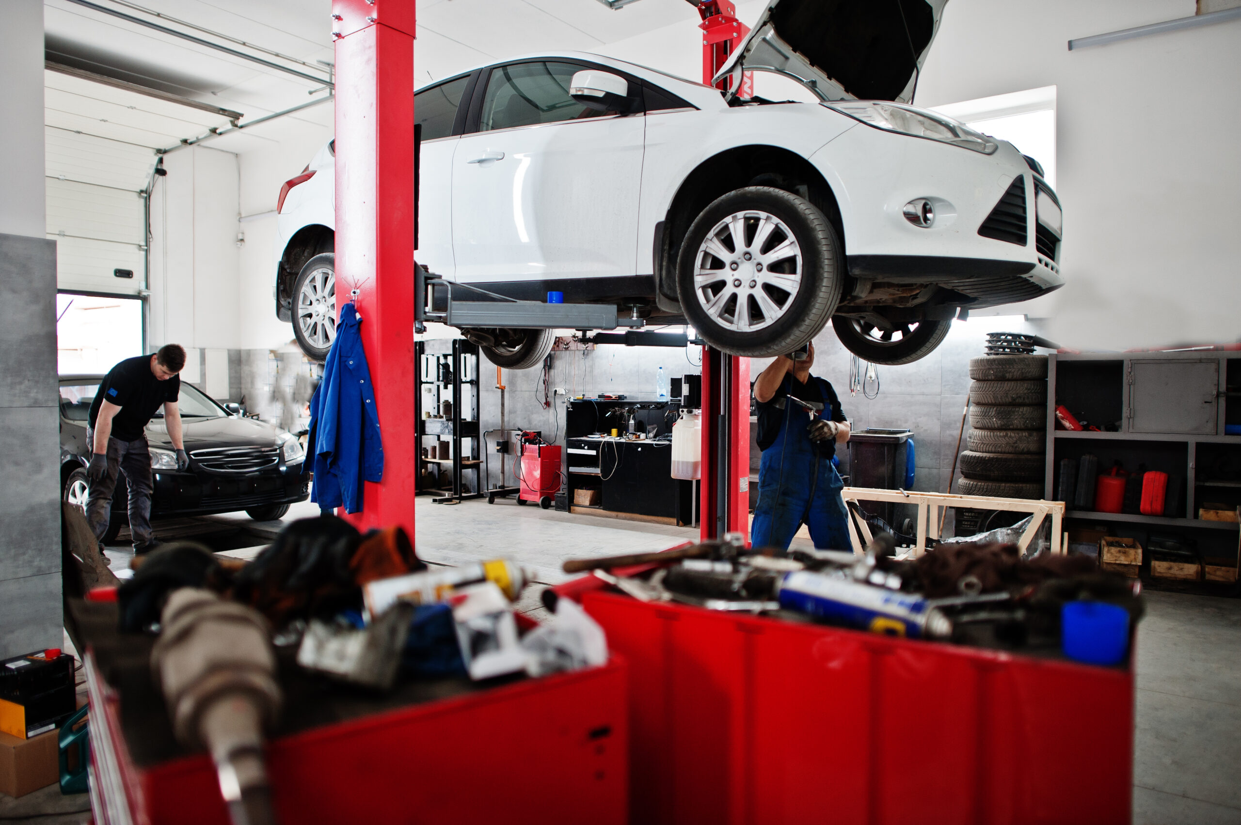 A manutenção de uma carro é algo que deve ser analisado ao considerar o custo-benefício de um carro .
